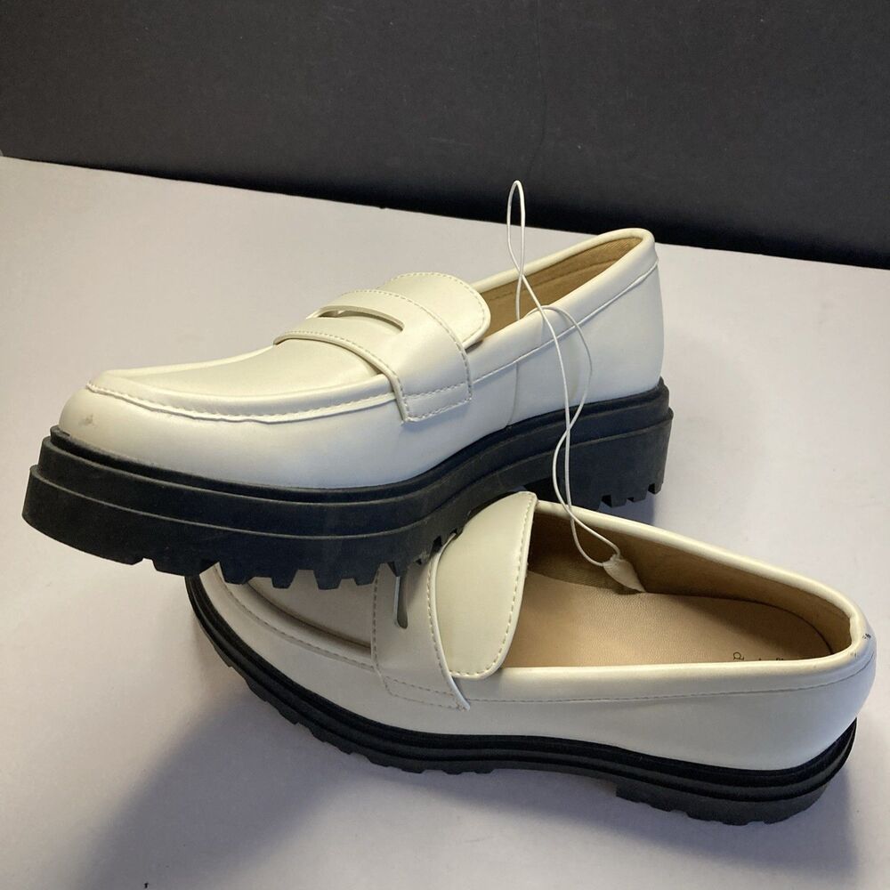 Womens A New Day White Penny Loafer Size 8 Chunky Rubber Black Soles New w/ Tags - Picture 8 of 12